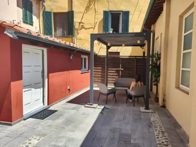 Cortile in centro - Charm Suite Heart of Lucca- 2 SmartTV – 사진 4